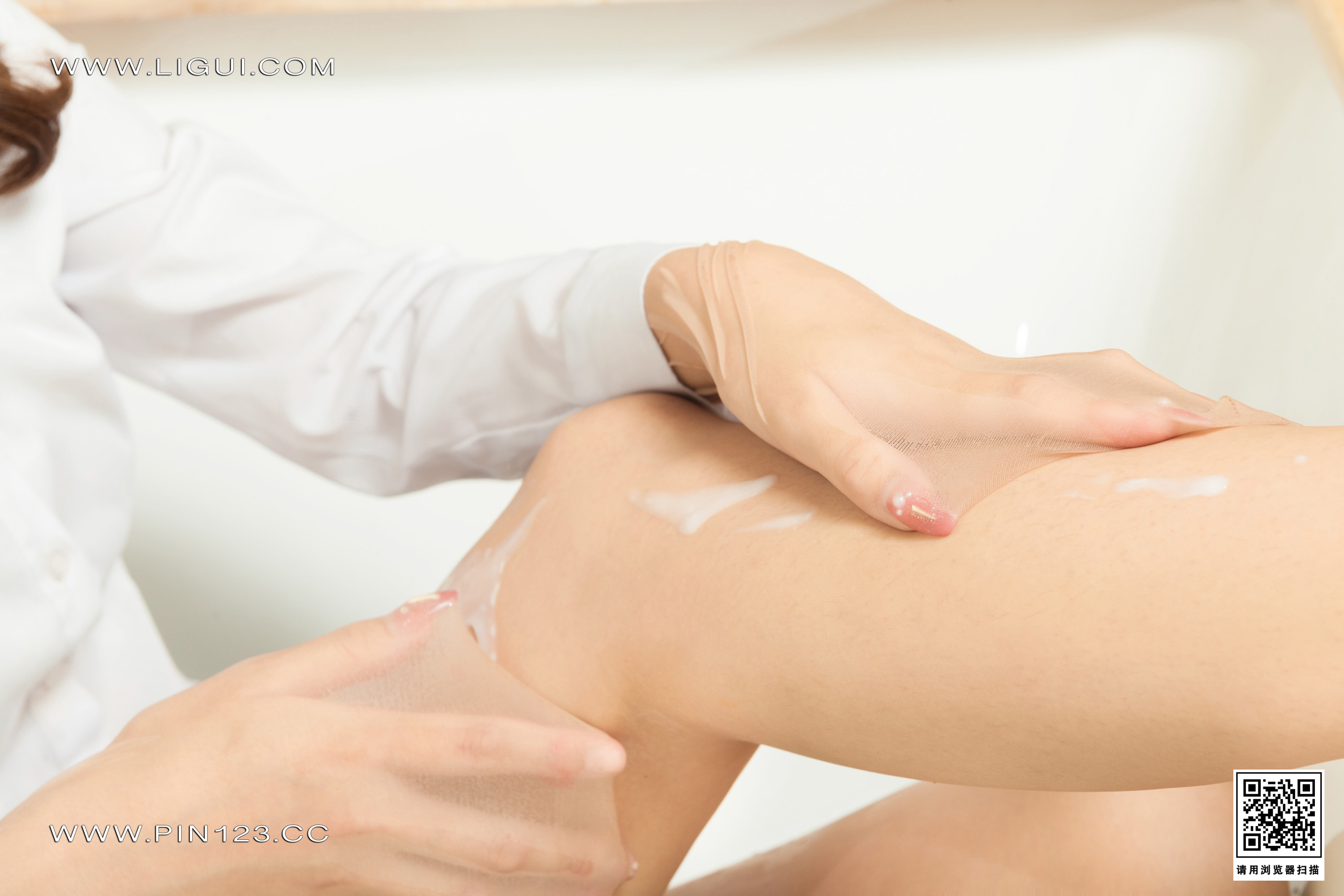 Ligui丽柜 2023.01.02 《香浴名莲》 心心